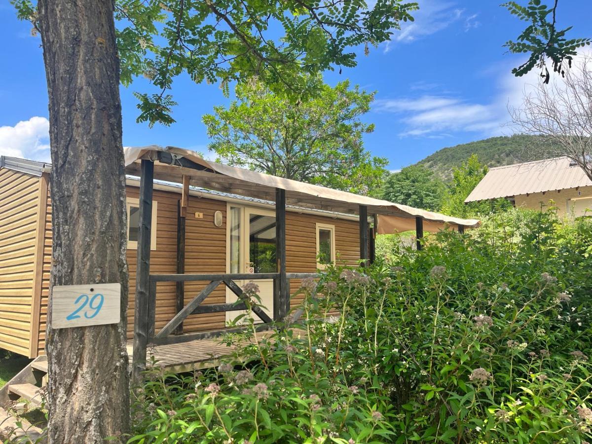 Village De Chalets Et Camping La Pierre De L'Aigle La Breole Exterior photo